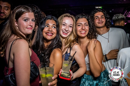 Kiss My Erasmus @Cafe Oz