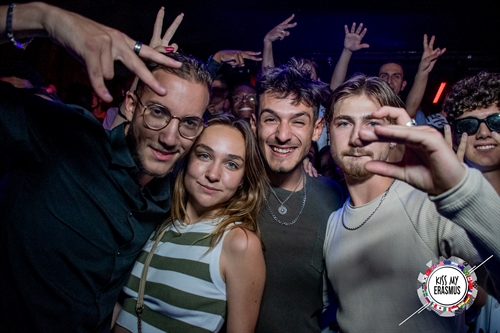 Kiss My Erasmus @Cafe Oz