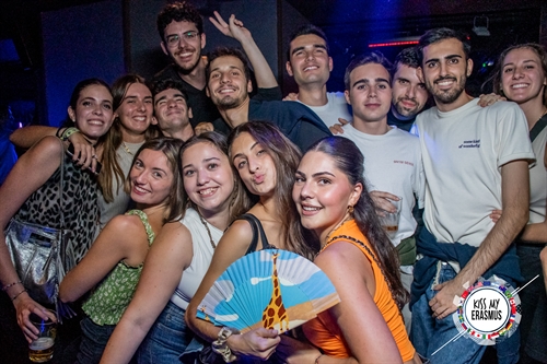 Kiss My Erasmus @Cafe Oz
