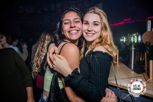 KISS-MY-ERASMUS-251023615