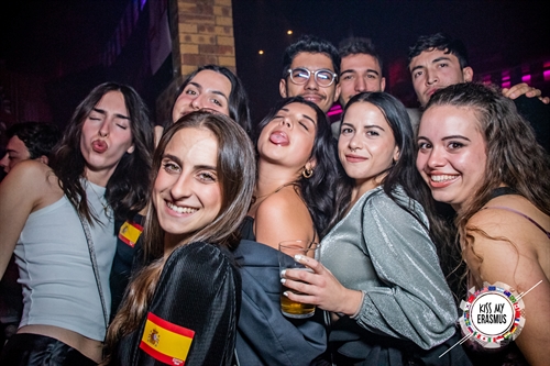 KISS-MY-ERASMUS-251023619