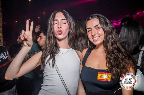 KISS-MY-ERASMUS-251023625