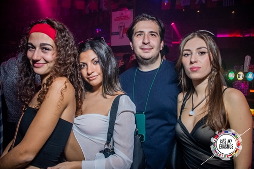 KISS-MY-ERASMUS-251023629