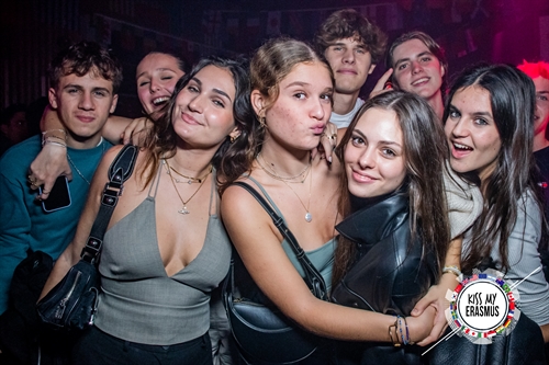 KISS-MY-ERASMUS-251023630