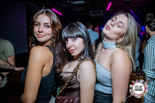 KISS-MY-ERASMUS-270923525