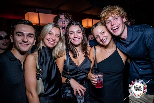 KISS-MY-ERASMUS-270923527