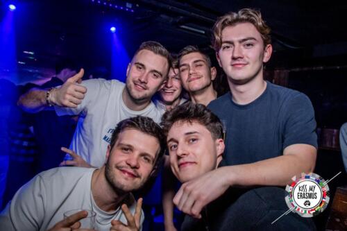 KISS-MY-ERASMUS-13