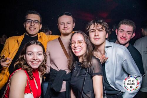 KISS-MY-ERASMUS-17