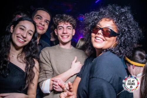 KISS-MY-ERASMUS-18