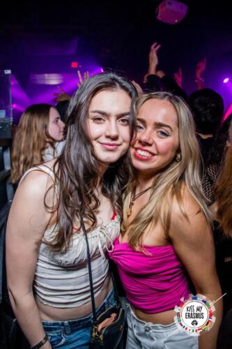 KISS-MY-ERASMUS-38