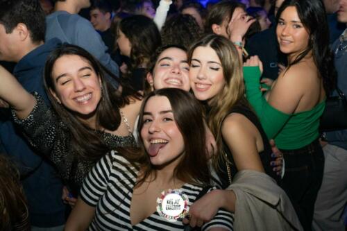 KISS MY ERASMUS @Cafe Oz Chatelet