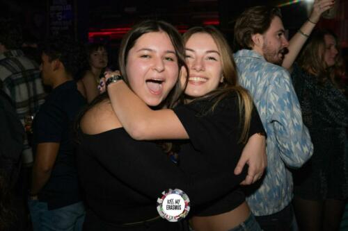 KISS MY ERASMUS @Cafe Oz Chatelet