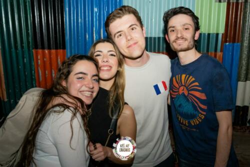 KISS MY ERASMUS @Cafe Oz Chatelet