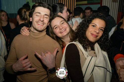 KISS MY ERASMUS @Cafe Oz Chatelet