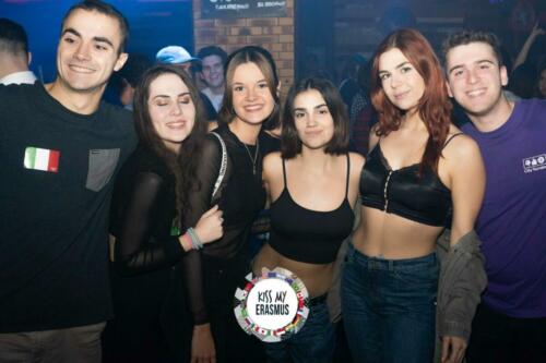 Tuesday Erasmus @Café Oz (Chatelet)