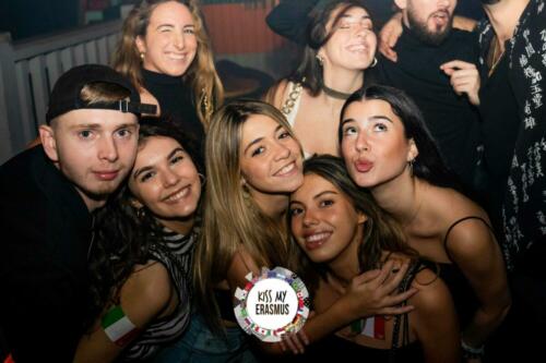 Tuesday Erasmus @Café Oz (Chatelet)