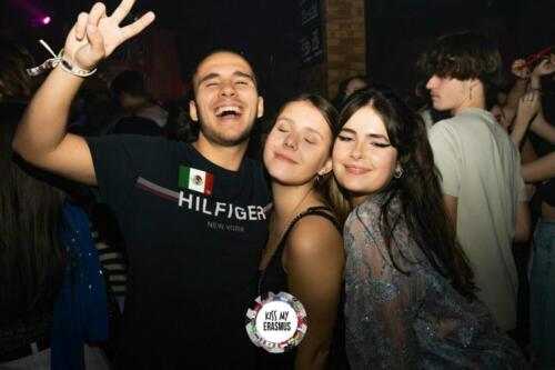Tuesday Erasmus @Café Oz (Chatelet)