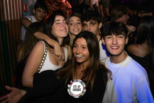 Tuesday Erasmus @Café Oz (Chatelet)