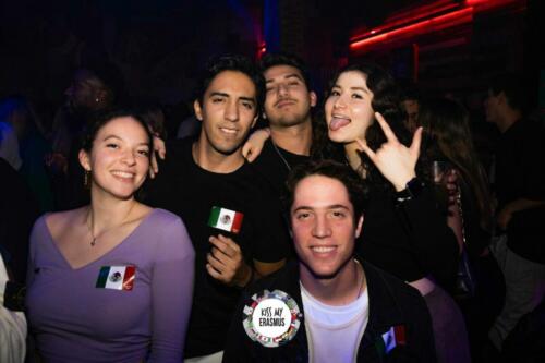 Tuesday Erasmus @Café Oz (Chatelet)