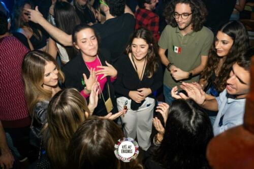 Tuesday Erasmus @Café Oz (Chatelet)