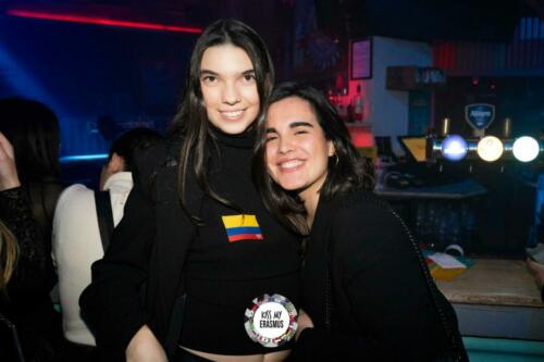 KISS MY ERASMUS @Cafe Oz chatelet