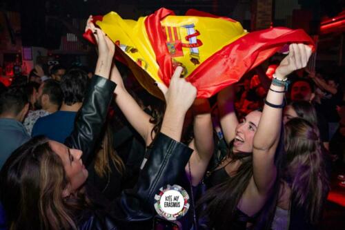Kiss my Erasmus @Café Oz Chatelet