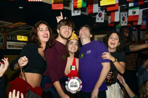 Kiss my Erasmus @Café Oz Chatelet