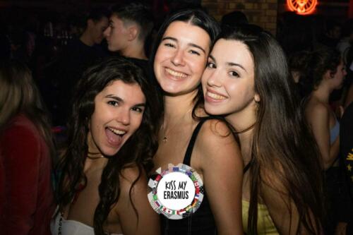Kiss my Erasmus @Café Oz Chatelet