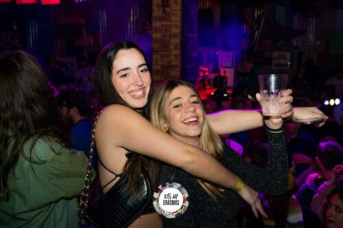 Kiss my Erasmus @Café Oz Chatelet
