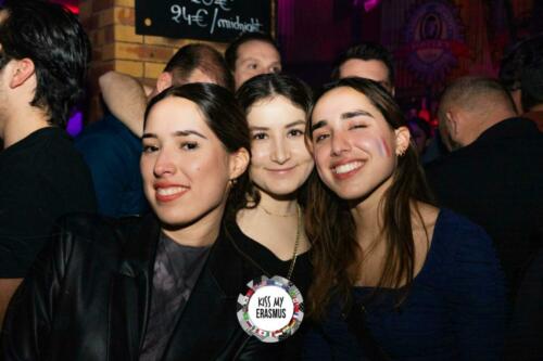 Kiss my Erasmus @Café Oz Chatelet