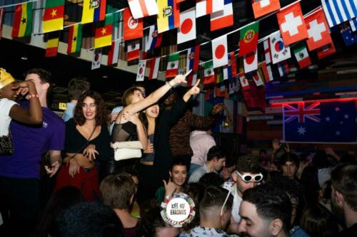 Kiss my Erasmus @Café Oz Chatelet
