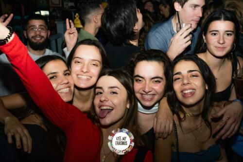 Kiss my Erasmus @Café Oz Chatelet