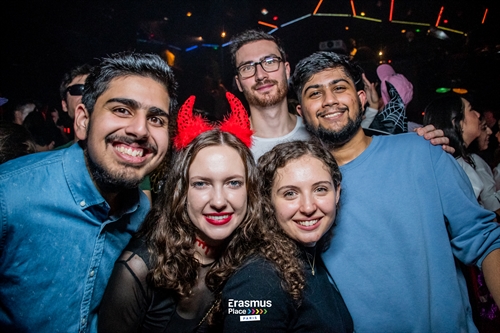 HALL231023173