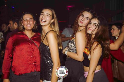 KISS1910229002-30