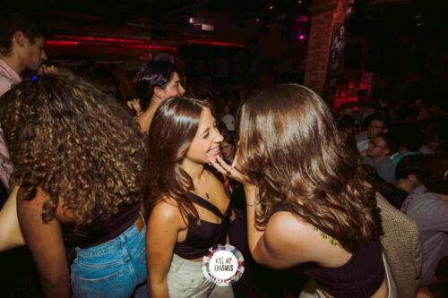 KISS1910229002-36