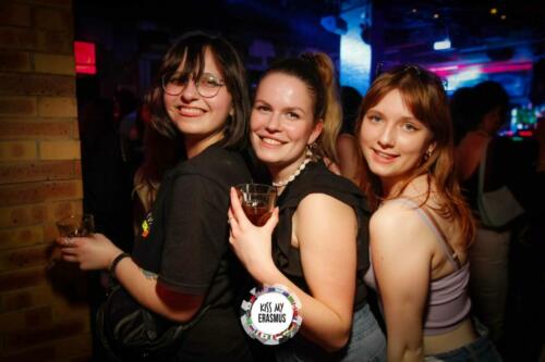 KISS230322_0330