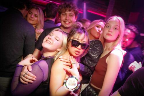 KISS230322_0336