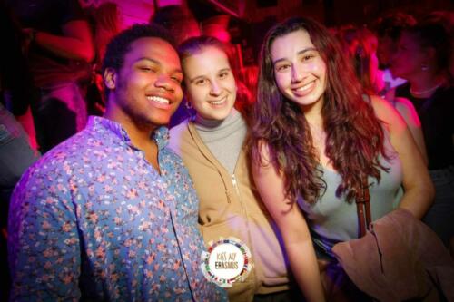 KISS230322_0348