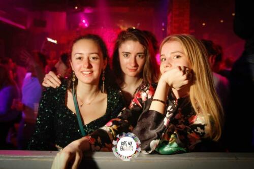 KISS230322_0361