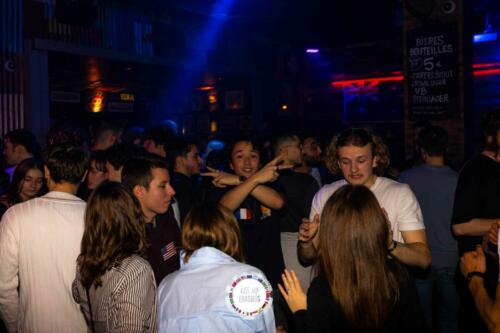 KISS MY ERASMUS @Cafe Oz Chatelet