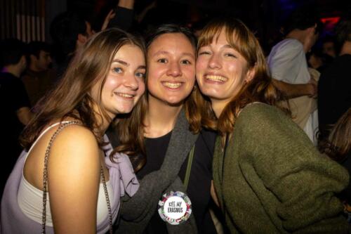 KISS MY ERASMUS @Cafe Oz Chatelet