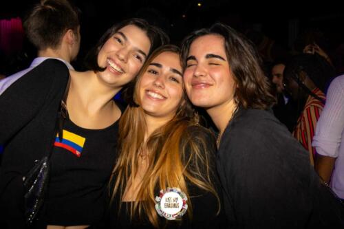 KISS MY ERASMUS @Cafe Oz Chatelet