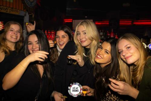 KISS MY ERASMUS @Cafe Oz Chatelet