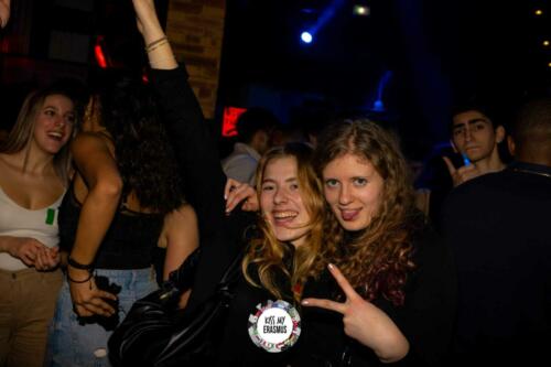 KISS MY ERASMUS @Cafe Oz Chatelet