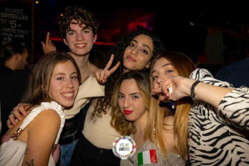 KISS MY ERASMUS @Cafe Oz Chatelet
