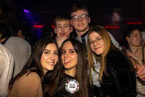 KISS MY ERASMUS @Cafe Oz Chatelet
