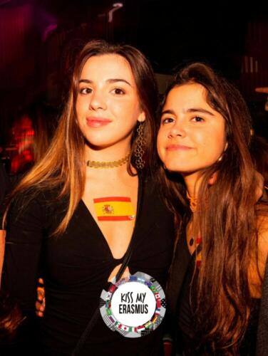 Kiss My Erasmus @Cafe Oz Chatelet