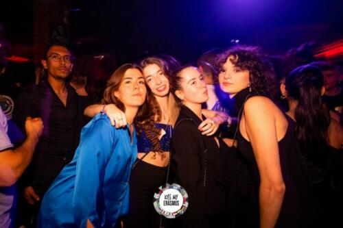 Kiss My Erasmus @Cafe Oz Chatelet
