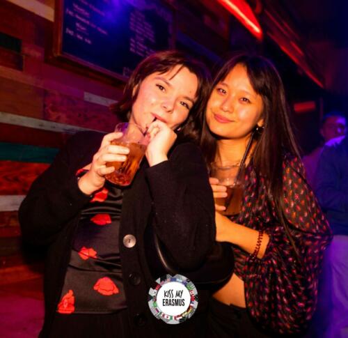 Kiss My Erasmus @Cafe Oz Chatelet