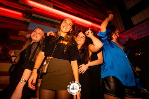 Kiss My Erasmus @Cafe Oz Chatelet